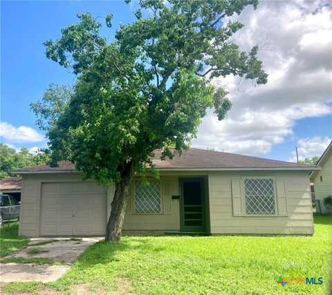 708 E Loma Vista Avenue, Victoria, TX 77901