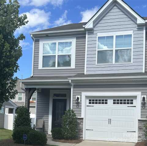 15005 Savannah Hall Drive, Charlotte, NC 28273