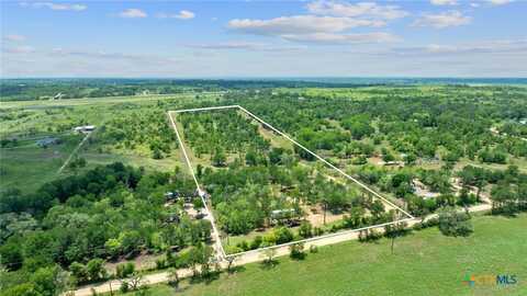 1633 Boggy Creek Road, Lockhart, TX 78644