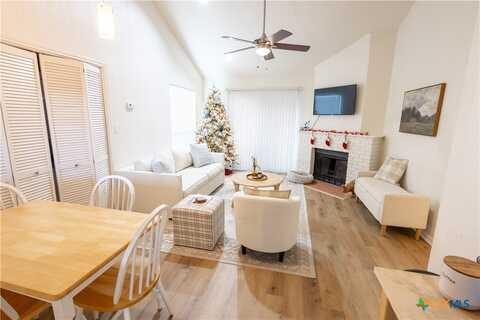 430 Lindsey Street, San Marcos, TX 78666
