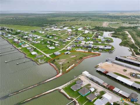 239 Marshall Johnson Avenue, Port Lavaca, TX 77979