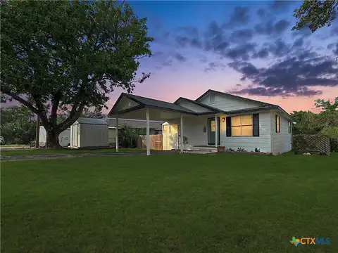 1412 Laurie Drive, Canyon Lake, TX 78133