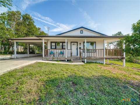 336 W Faust Street, New Braunfels, TX 78130