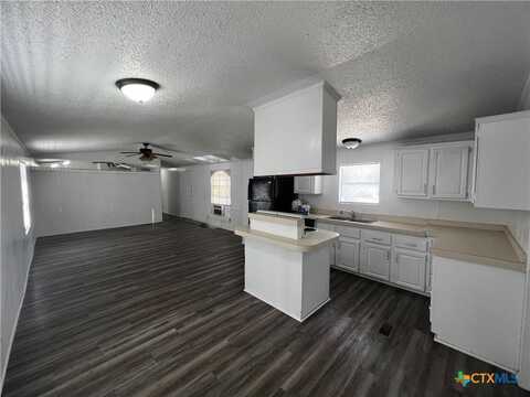 1405 Harris Hill Road, San Marcos, TX 78666