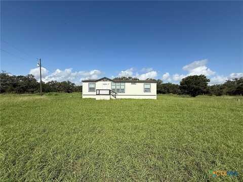 19656 US Highway 77, Yoakum, TX 77995