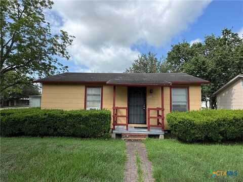 503 W Broadway Street, Cuero, TX 77954