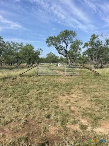 168 Western Lane Road, Leesville, TX 78122