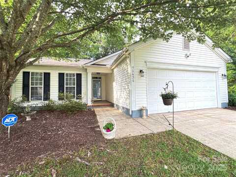 5434 Starflower Drive, Charlotte, NC 28215