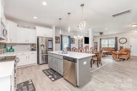 1117 Laurel Woods Drive, Gastonia, NC 28052