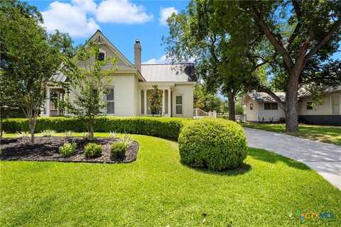 477 W Mill Street, New Braunfels, TX 78130
