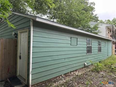 1018 N 12th Street, Killeen, TX 76541