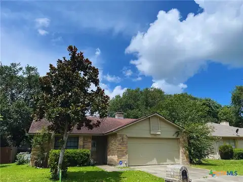308 Fernwood Circle, Victoria, TX 77901