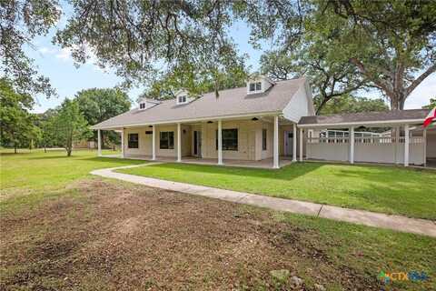 2018 County Road 125, Edna, TX 77957