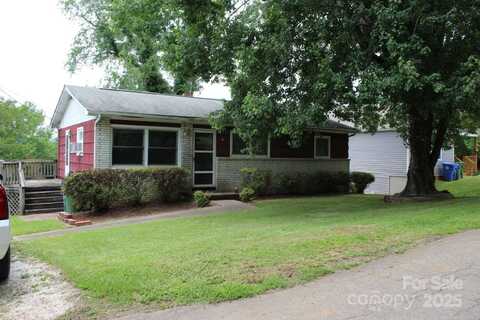 50 Huffman Road, Asheville, NC 28806