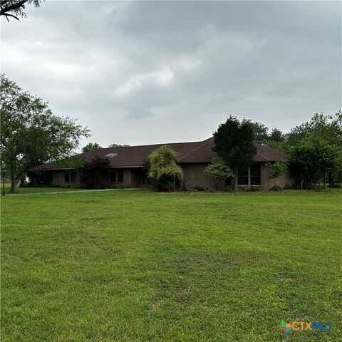 383 Fm 766, Cuero, TX 77954