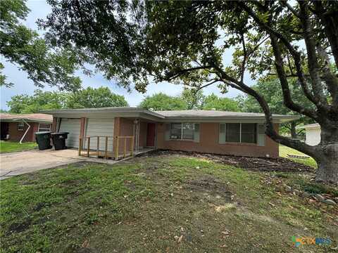 102 E Victory Avenue, Temple, TX 76501