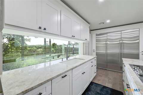 120 Buena Vista, Blanco, TX 78606