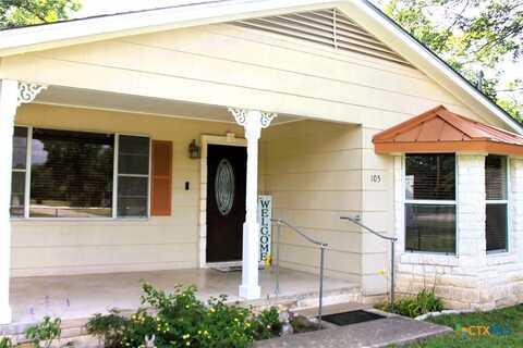 105 West Avenue, Florence, TX 76527