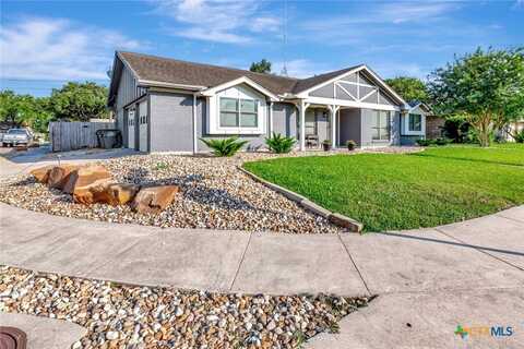1407 Plantation Road, Victoria, TX 77904