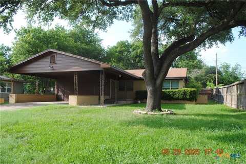 106 E Young Avenue, Temple, TX 76501