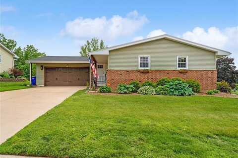 309 Crandall Drive NE, Cedar Rapids, IA 52402