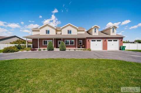1356 Fall River Road, Idaho Falls, ID 83401
