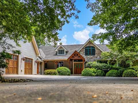 514 Eagle Lake Drive, Brevard, NC 28712