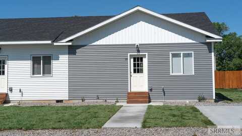 193 S 11th W, St Anthony, ID 83445