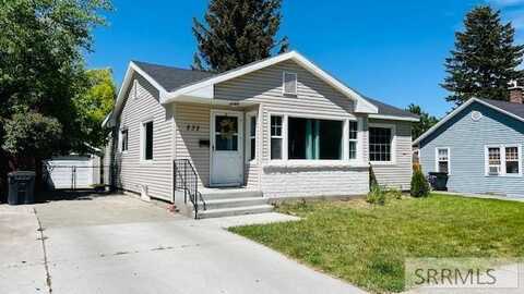 835 11th Street, Idaho Falls, ID 83404
