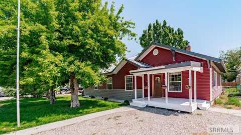542 2nd E, Ririe, ID 83443