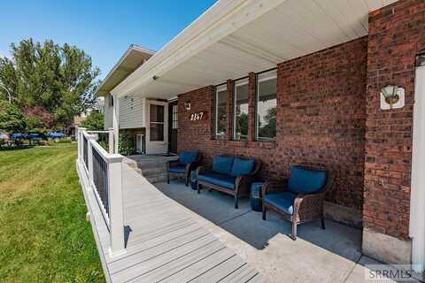 2847 St Charles Avenue, Idaho Falls, ID 83404