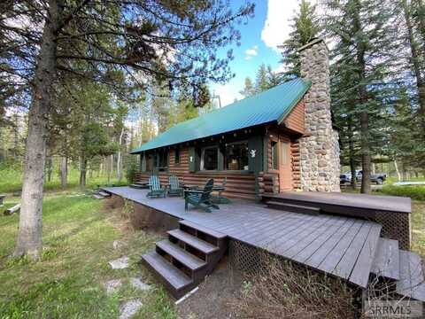 3729 Riverside Drive, Island Park, ID 83429