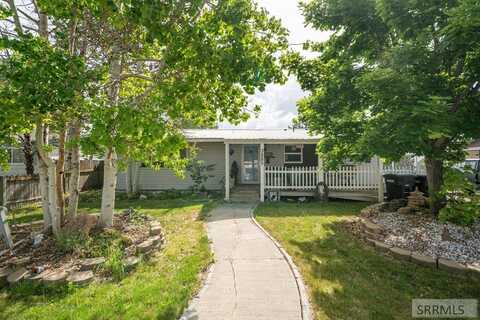 3885 Ross Avenue, Ammon, ID 83406