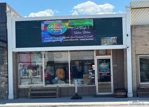 527 Main Street, Salmon, ID 83467