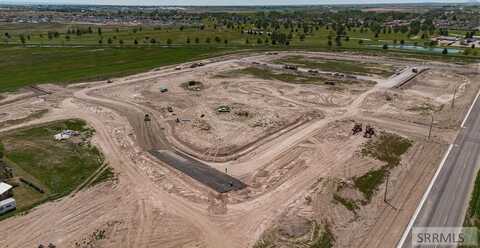 L48&49b5 Brad Cir, Idaho Falls, ID 83402