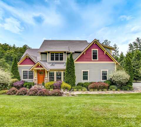 35 Village Pointe Lane, Asheville, NC 28803