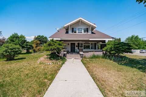 221 S Pine Street, Blackfoot, ID 83211
