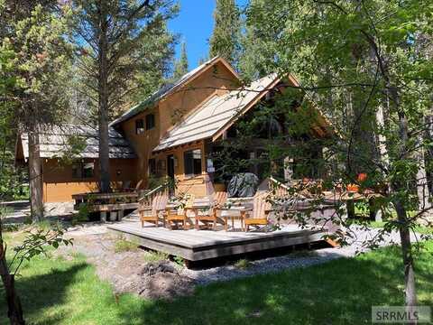 3953 Fawn Run, Island Park, ID 83429