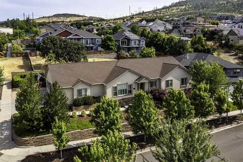 4231 Evening Ridge Terrace, Medford, OR 97504