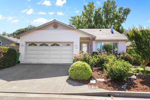 1723 SE Brookhurst Way, Grants Pass, OR 97527