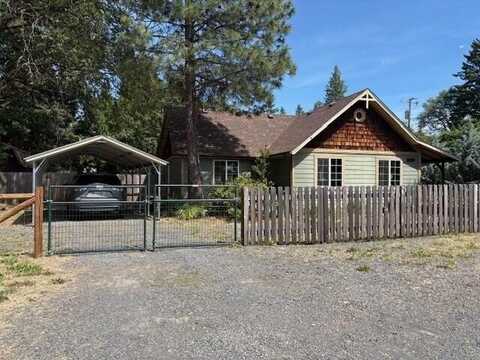 445 Oak Street, Butte Falls, OR 97522