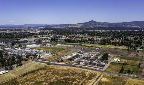 2988 Madrona Lane, Medford, OR 97501