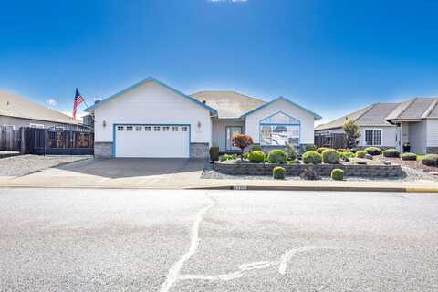 2338 Rabun Way, Central Point, OR 97502