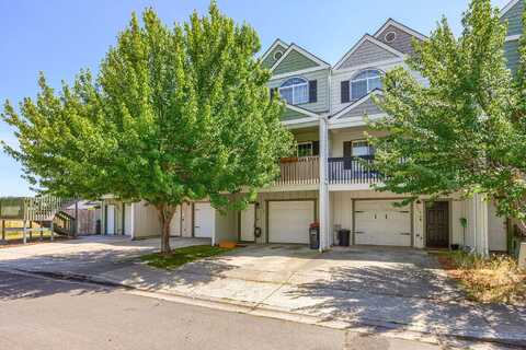 3432 Sonny Way, White City, OR 97503
