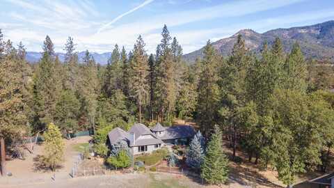 1400 E Fork Road, Williams, OR 97544