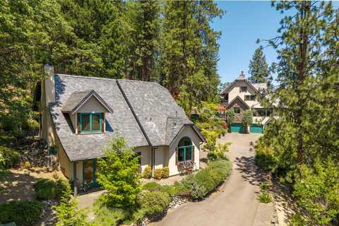 309 Granite Street, Ashland, OR 97520