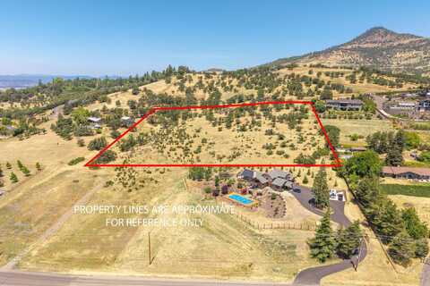 4286 Aerial Heights Drive, Medford, OR 97504
