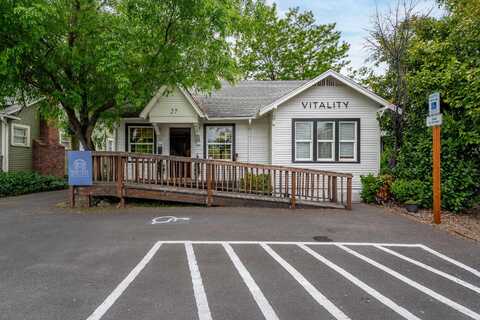 23 - 27 Crater Lake Avenue, Medford, OR 97504