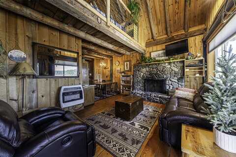 7515 Hyatt Prairie Road, Ashland, OR 97520