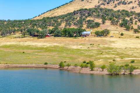 1801 Old Greensprings Highway, Ashland, OR 97520